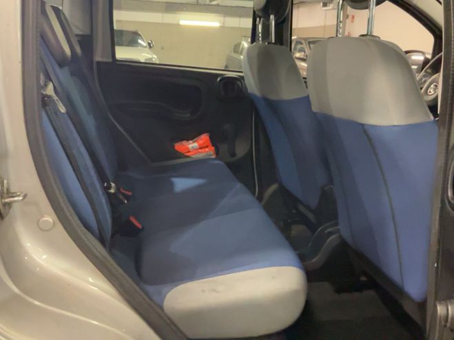 Fiat Panda 1.2 70 Lounge Business CLIM - Tr�s Faibl Gris de 2013