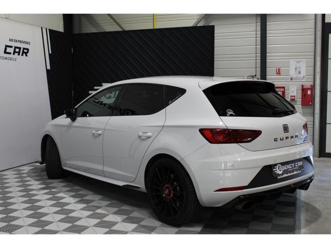 Seat Leon 2.0 16V TSI - 300 2012 BERLINE Cupra PHA BLANC de 2017