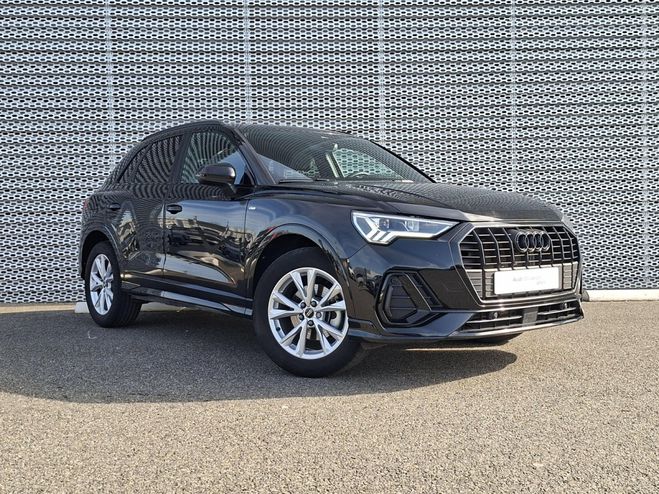 Audi Q3 35 TFSI 150 ch S tronic 7 S line plus Noir de 2024