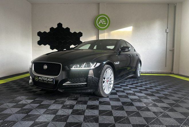 Jaguar XE 2.0D 180ch R-Sport BVA8 NOIR de 2017