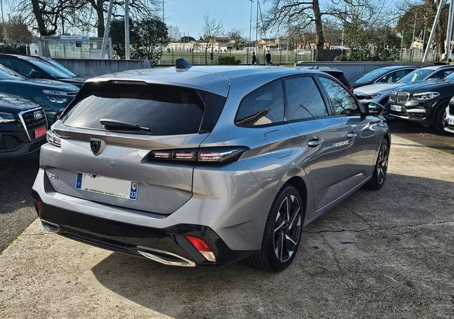 Peugeot 308 SW Superbe hdi 130 10-2022 1�main Gris de 2022