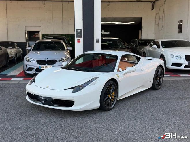 Cliquer pour voir la photo suivante Ferrari 458 Italia 4.5L V8 Coupé 570cv / LIFT / SUIV Blanc de 2015