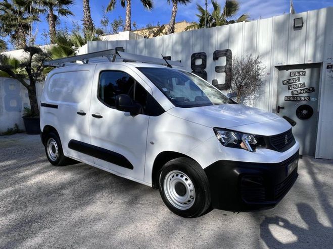 Cliquer pour voir la photo suivante Peugeot Partner Standard 650KG 1.5 BlueHDi S&S - 100 III BLANC de 2020