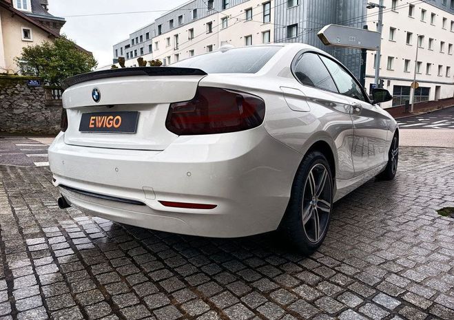 BMW Serie 2 coupe 220 i 184 ch sport 'full options'  Blanc de 2016