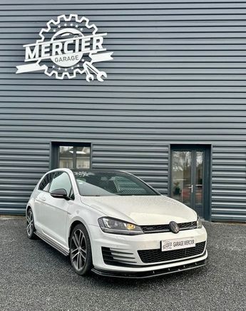  Voir d&eacute;tails -Volkswagen Golf VII 2.0 GTD 184ch &agrave; Varetz (19)