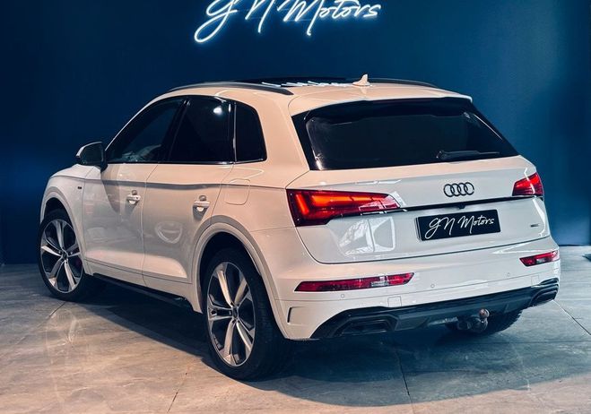 Audi Q5 55-TFSI E Turbo Hybride Quattro 367 ch Blanc de 2023