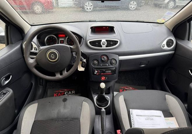 Renault Clio III 1.5 dCi 75ch Expression Clim eco Autre de 2011