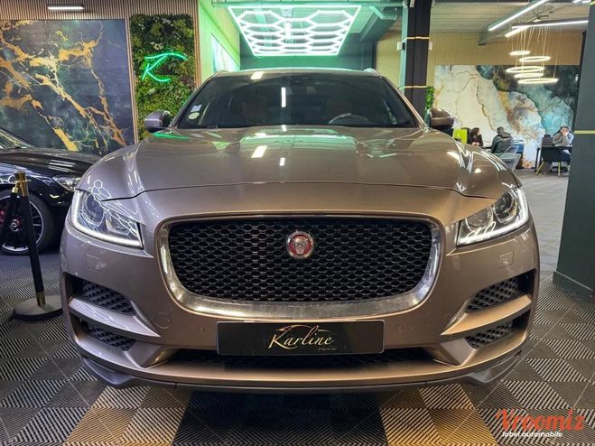 Jaguar F Pace 2.0 D 180 cv PORTFOLIO AWD BVA8 Gris de 2016