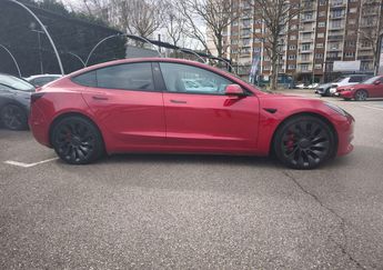  Voir d&eacute;tails -Tesla Model 3 dual motor &agrave; Saint-�tienne (42)