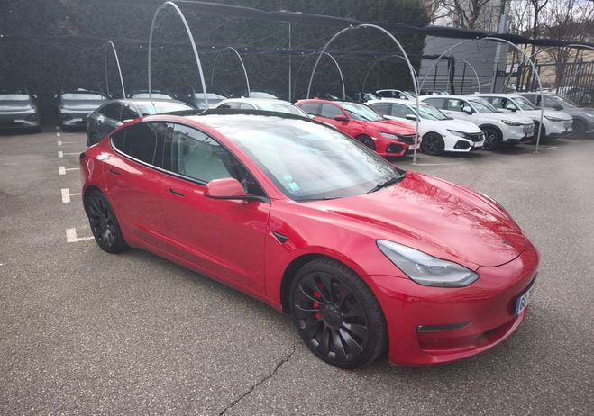 Tesla Model 3 dual motor Rouge de 2022