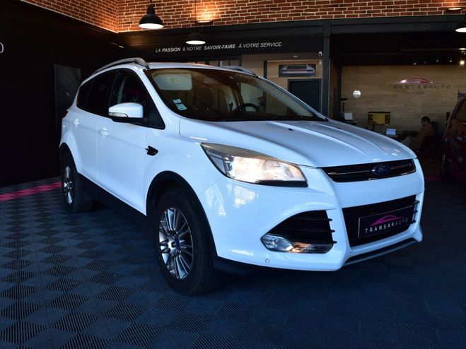 Ford Kuga 1.6 EcoBoost 182 4x4 Trend Powershift A Blanc de 2013