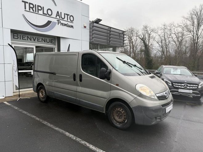 Opel Vivaro F2900 2.0 CDTI - 115 Fourgon Pack Clim A INCONNU de 2009