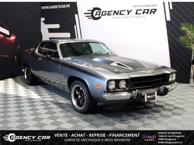 Plymouth Road Runner SATELLITE GRIS de 1974