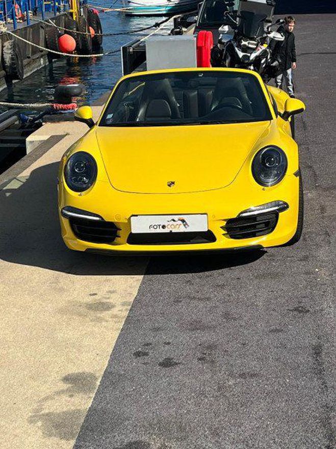 Porsche 911 CABRIOLET (991) CARRERA 4 PDK Jaune de 2015