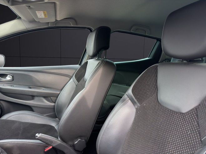 Renault Clio IV 1.2 TCE 120CH ENERGY INTENS EDC 5P Gris F de 2016