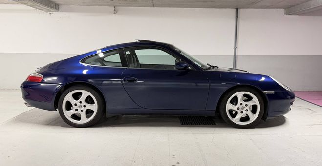 Porsche 911 Carrera BLEU FONCE de 2001