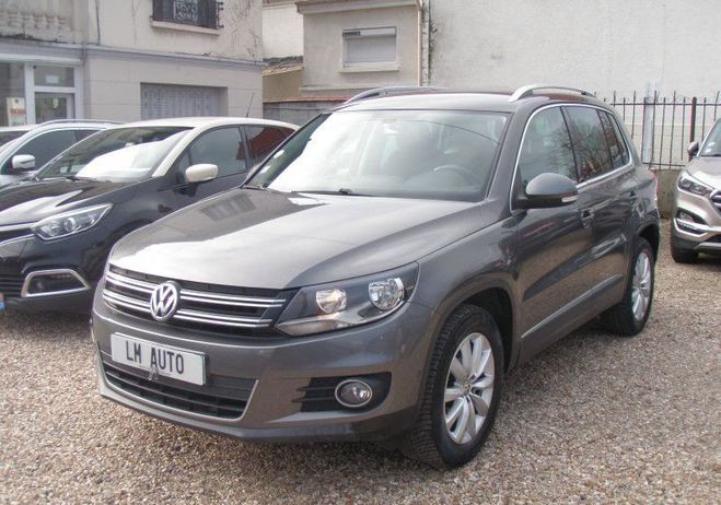 Volkswagen Tiguan (2) 2.0 TDI 140 BLUEMOTION TECHNOLOGY SP Gris de 2012