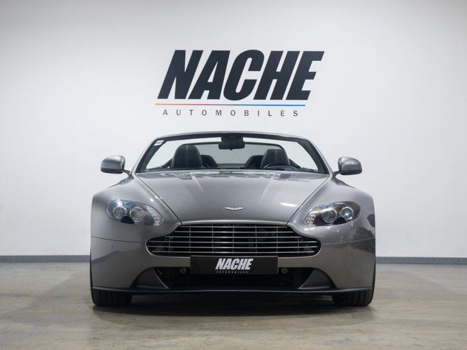 Aston martin V8 Vantage Roadster  de 2013
