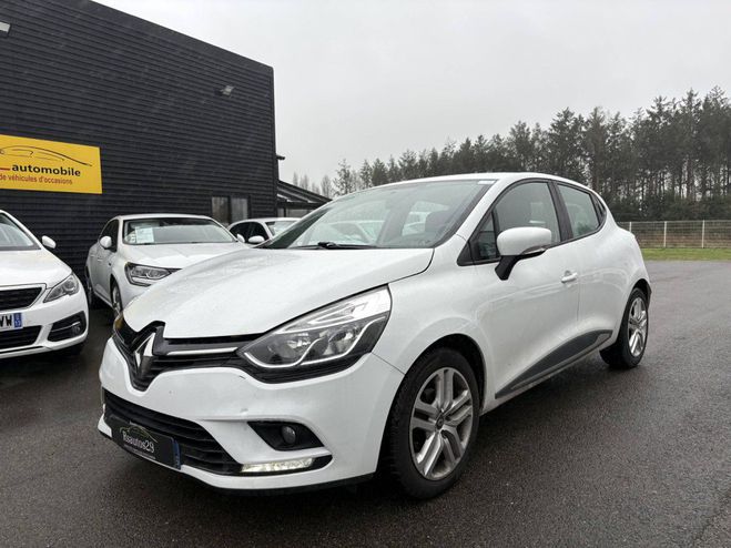 Cliquer pour voir la photo suivante Renault Clio IV (B98) 1.5 dCi 90ch energy Business 82 BLANC de 2019