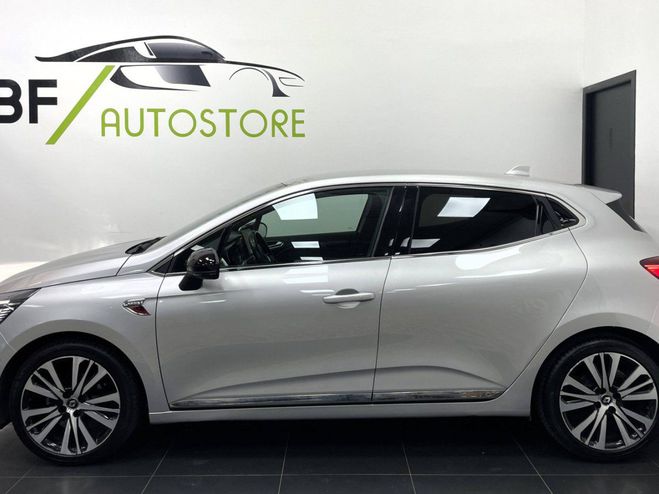 Renault Clio 1.5 Blue dCi 115ch Initiale Paris GRIS C de 2019