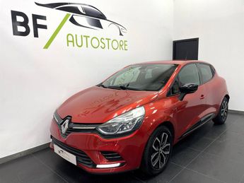  Voir d&eacute;tails -Renault Clio IV (B98) 0.9 TCe 90ch energy Limited 5p &agrave; Brest (29)
