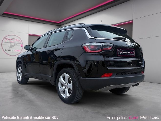 Jeep Compass 1.6 I MultiJet II 120 ch BVM6 Limited au Noir de 2017