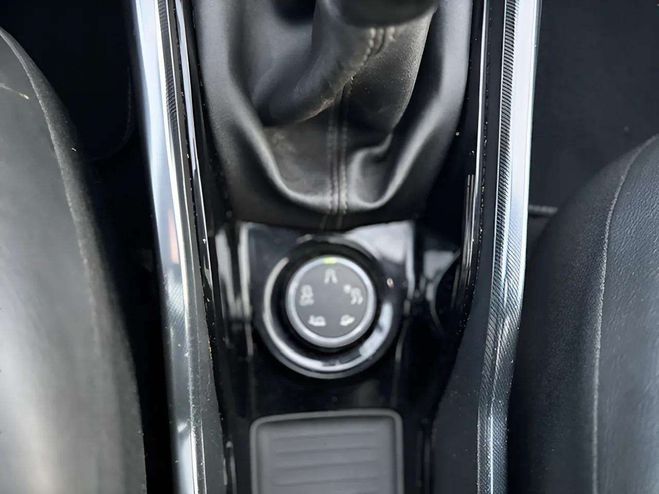 Peugeot 2008 1.6 E-HDI92 FAP FELINE TITANE BLANC de 2014