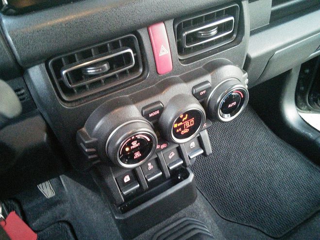 Suzuki Jimny 2 AllGrip 1.5 VVT 102 16V 4WD PACK 4 PLA Noir de 2019