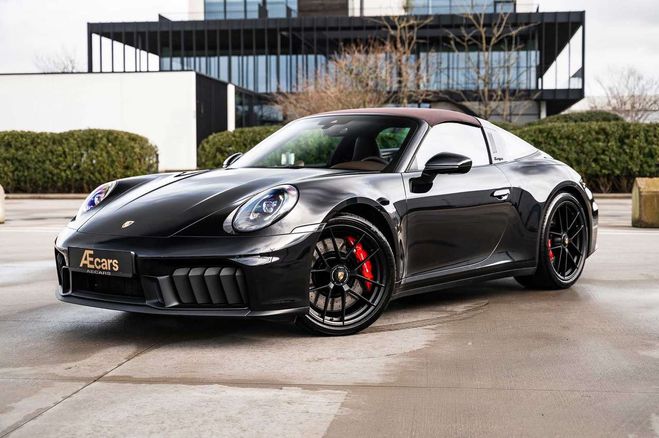 Porsche 911 992 TARGA 4 GTS FACELIFT VAT 1 OWNER NEW Noir M�tallis� de 