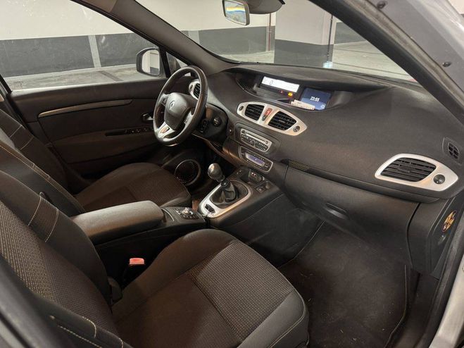 Renault Scenic SCENICIII Gris Clair M�tallis� de 2010