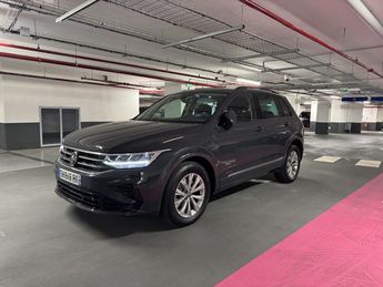  Voir d&eacute;tails -Volkswagen Tiguan 2 1.4 TSI - 16V TURBO HYBRID &agrave; Asni�res-sur-Seine (92)