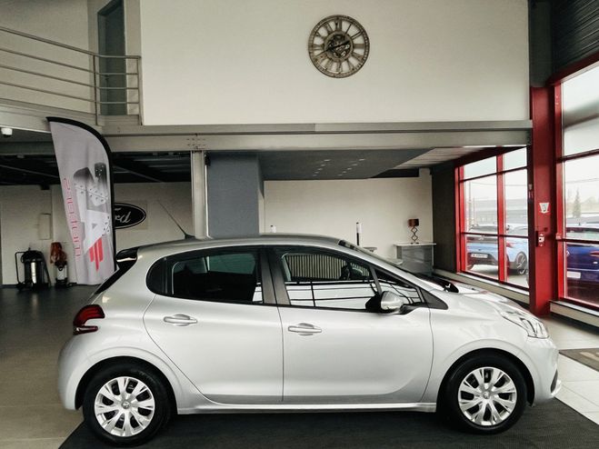 Peugeot 208 1,6 HDI 75 ACTIVE BUSINESS GPS REGULATEU GRIS de 2016