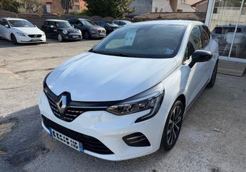  Voir d&eacute;tails -Renault Clio V E-Tech full hybrid 145 Techno &agrave; Cagnes-sur-Mer (06)