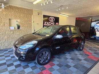  Voir d&eacute;tails -Renault Clio III DCI GPS CLIM DISTRI VIDANGE NEUVE &agrave; Laveyron (26)