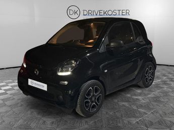  Voir d&eacute;tails -Smart Fortwo Coupe 1.0i - 71 S&S - BV Twinamic II Pas &agrave; Nice (06)