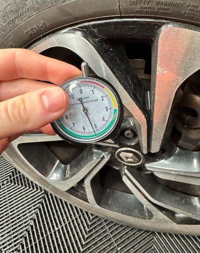 Renault Grand Scenic 1.7 bluedci 120ch bva 7 black edition pa Marron de 2019