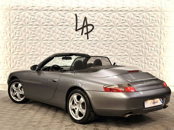 Porsche 911 III (996) 300ch Carrera 4 BV6 GRIS F de 2001