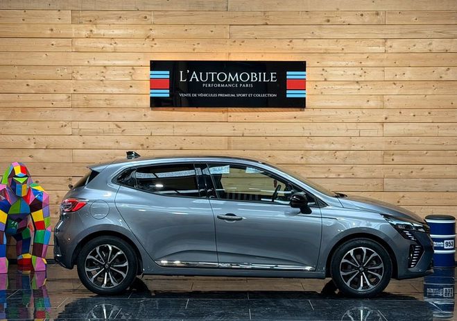 Renault Clio v e-tech full hybrid 145 techno garantie Gris de 2024