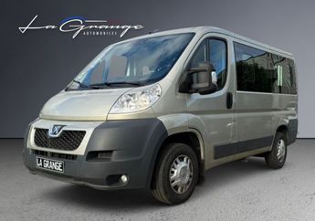  Voir d&eacute;tails -Peugeot Boxer II 330 L1H1 2.2 HDi 110 cv Combi Premium &agrave; Wittelsheim (68)