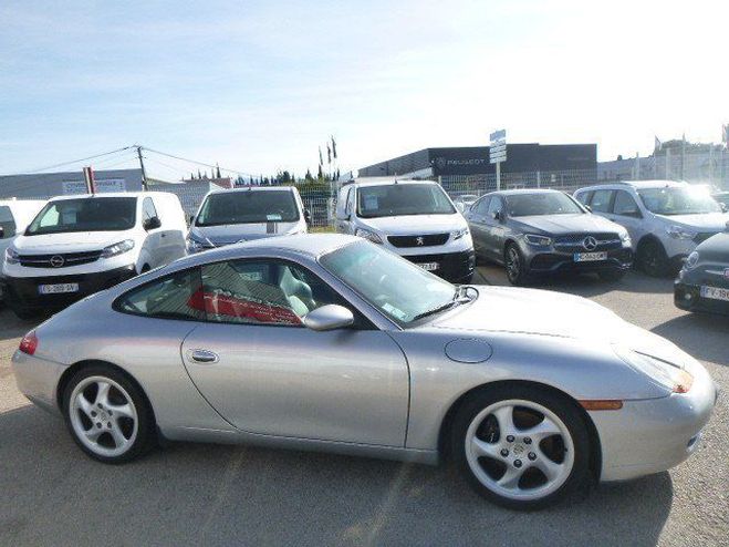 Porsche 911 Carrera Coupe Gris de 1998