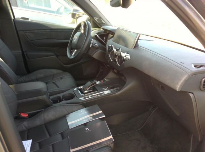Citroen DS 3 CROSSBACK PURETECH 130CH RIVOLI AUTOMA Gris Artense de 2022