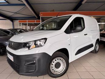  Voir d&eacute;tails -Peugeot Partner 1.6 BlueHDi 100ch Active &agrave; Sallaumines (62)