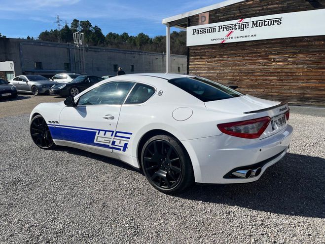Maserati Gran Turismo V8 4.2L boite ZF 404cv gris de 2008