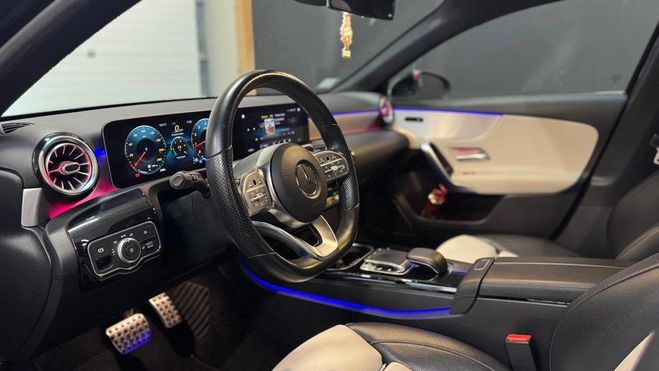 Mercedes Classe A 200 7G-DCT 163 CH AMG LINE Noir de 2018