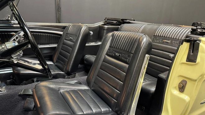 Ford Mustang 4.7 V8 289 Cabriolet Beige de 1966