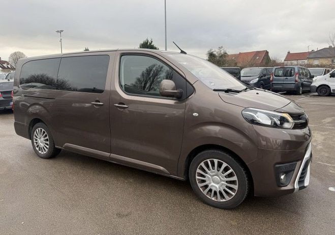 Toyota Proace Verso LONG 150 D-4D LOUNGE Marron de 2017