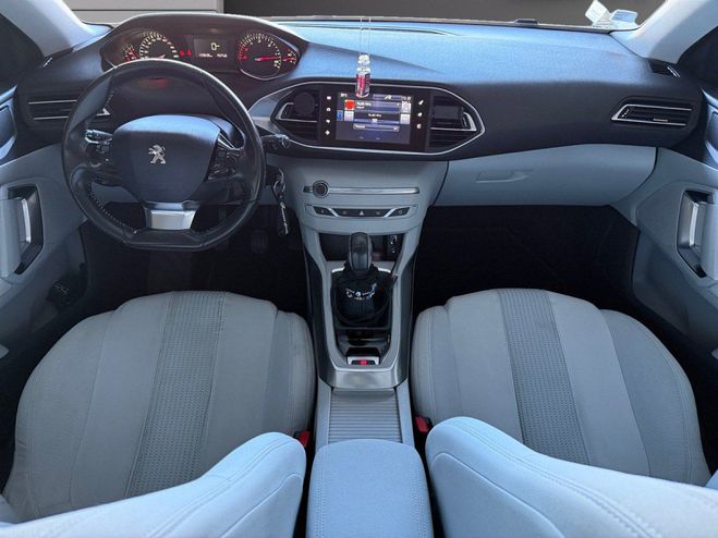 Peugeot 308 1.6 HDi 92 cv Allure jantes alu gps rada Blanc de 2014