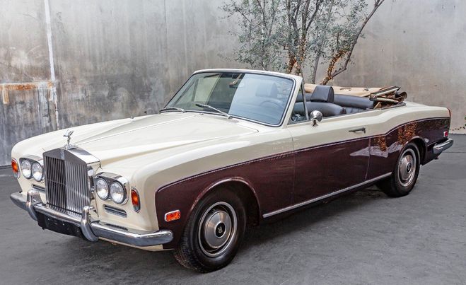 Rolls royce Corniche Mulliner Park Ward Coachwork  de 1972