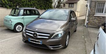  Voir d&eacute;tails -Mercedes Classe B 180 cdi sport &agrave; Nanterre (92)