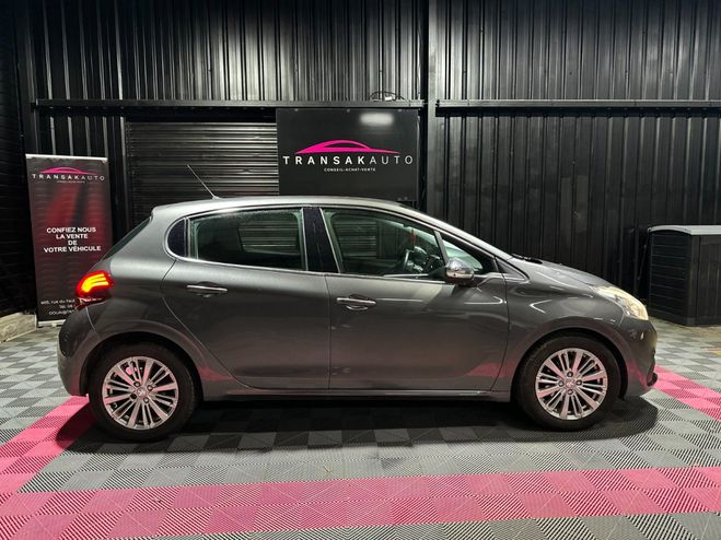 Peugeot 208 1.5 BlueHDI 75 Allure Gris de 2019